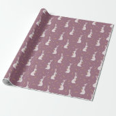 Cute Easter bunny & carrot pattern on muted purple ラッピングペーパー (アンロールド)