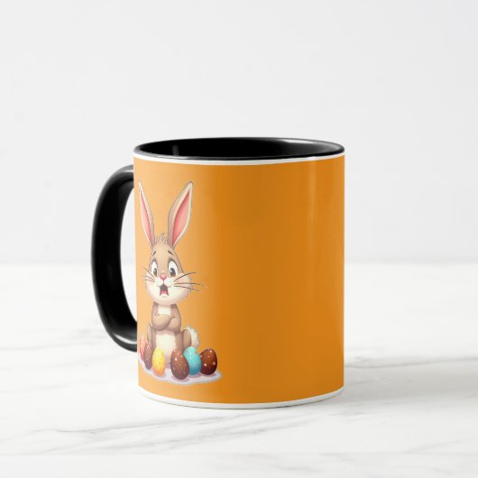 Cute Easter Bunny Sitting with Chocolate caneca マグカップ (正面左)
