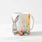 Cute Easter Bunny with Colorful Painted Eggs コーヒーマグカップ (正面右)