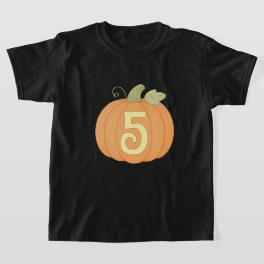 Cute Fall Pumpkin 5th Birthday | Halloween Party Tシャツ (レイダウン)