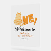 Cute Fat Orange Cat 1st Birthday Welcome アクリルサイン (傾斜)