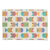 Cute Fish Pattern on Cream 枕カバー (正面)