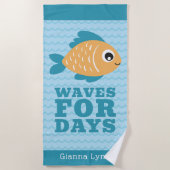 Cute Fish Waves for Days Personalized Kids ビーチタオル (正面)