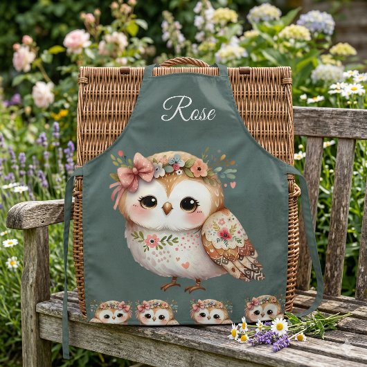Cute Floral Owl with Bow エプロン
