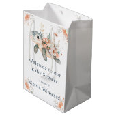 Cute Floral Turtle Baby Shower ミディアムペーパーバッグ (裏面アングル)