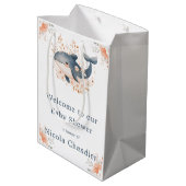 Cute Floral Whale Baby Shower  ミディアムペーパーバッグ (裏面アングル)