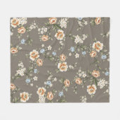 cute flowers with leaves pattern on grey backgroun フリースブランケット (正面(横))