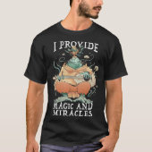 Cute frog musician I provide magic and miracles Tシャツ (正面)