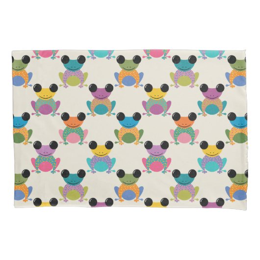 Cute Frog Pattern on Cream 枕カバー (正面)