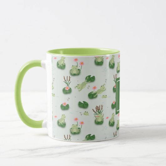 Cute Frogs in Lily Pond Monogrammed Initial マグカップ (左)