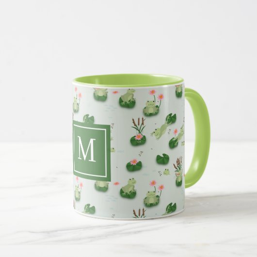 Cute Frogs in Lily Pond Monogrammed Initial マグカップ (正面右)