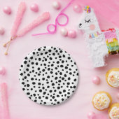 Cute Fun Black Dot Monochromatic Safari Pattern ペーパープレート (パーティー)
