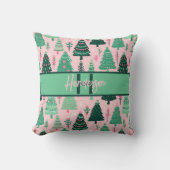 Cute Fun Pink & Green Christmas Tree Monogram クッション (正面)