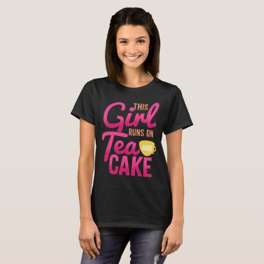 Cute Fun Tea  Womens  This Girl Runs on Tea & Cake Tシャツ (正面フル)