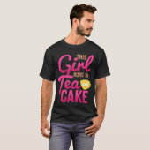 Cute Fun Tea  Womens  This Girl Runs on Tea & Cake Tシャツ (正面フル)