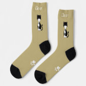 Cute Funny Tuxedo Cat & Paws on Light Beige ソックス (左)