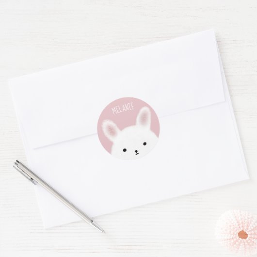 Cute Fuzzy Bunny Pink Personalised ラウンドシール (封筒)
