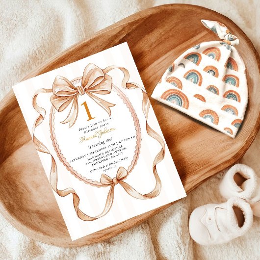 Cute Gender Neutral Coquette 1st Birthday Party 招待状