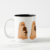 Cute Ghost and Black Cat Halloween Mug ツートーンマグカップ (左)