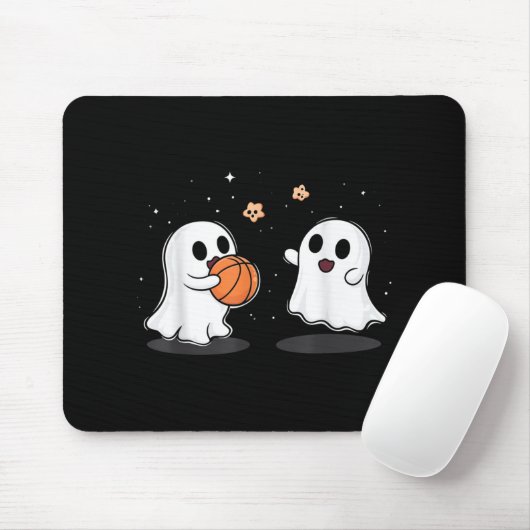 Cute Ghost Playing Basketball Funny Halloween  マウスパッド (マウス)