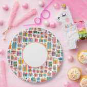 Cute Gifts in Bags and Boxes with Ribbons Pattern ペーパープレート (パーティー)
