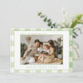Cute Gingham Green Plaid Custom Photo Holiday card シーズンカード (スタンド正面)