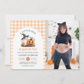 Cute Gingham Halloween Ghost Baby Shower Photo 招待状 (正面)