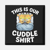 Cute Giraffe Couple This Is Our Cuddle  マグネット (正面)