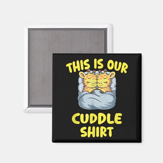 Cute Giraffe Couple This Is Our Cuddle  マグネット (正面/裏面)