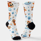 Cute Giraffes on Clouds Baby Shower All-Over-Print ソックス (傾斜あり)