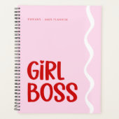 Cute Girl Boss Pink and Red Monogram Year プランナー手帳 (正面)