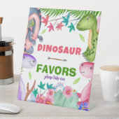 Cute Girl Dinosaur 1st Birthday Party Favors 台座サイン (インサイチュ)