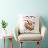 Cute Golden Retriever Christmas Throw Pillow クッション (椅子)