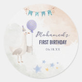 Cute Goose First Birthday Sticker Personalized ラウンドシール (正面)