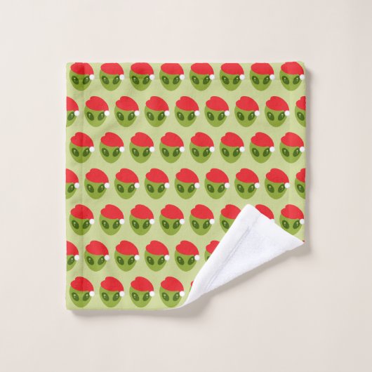 Cute Green Alien in Santa Hat Pattern バスタオルセット (ウォッシュタオル)