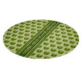 Cute Green Heart-Shaped Alien Your Name in Glyphs カッティングボード (角)