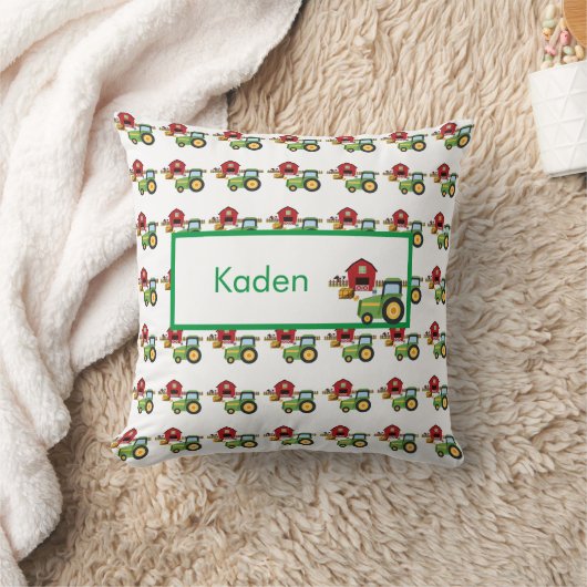Cute green tractor and red barn personalized  クッション (ブランケット)