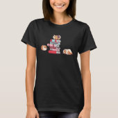 Cute Guinea Pig Breed Bookworm and Reader Rat Tシャツ (正面)