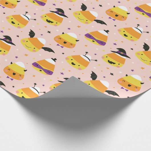 Cute Halloween Candy Corns in costume ラッピングペーパー (角)