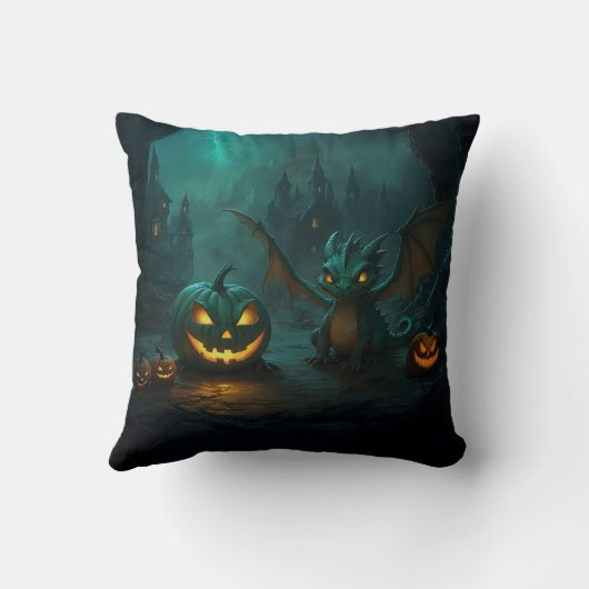 Cute Halloween Dragon with Scary Pumpkins クッション (裏面)