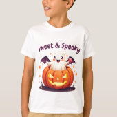 Cute halloween ghost pumpkin design t-shirt tシャツ (正面)