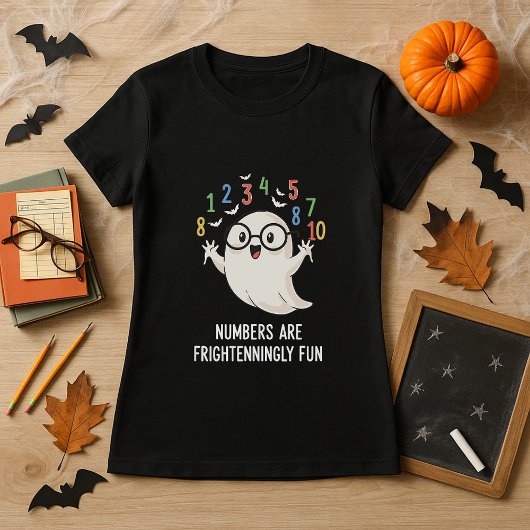 Cute Halloween Numbers Are Frighteningly Fun Math Tシャツ
