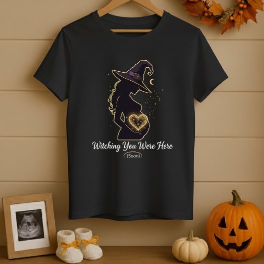 Cute Halloween Pregnancy Witching You Were Here  Tシャツ