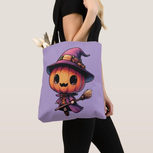Cute Halloween pumpkin witch トートバッグ (クローズアップ)