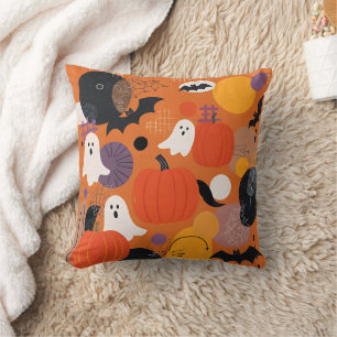 Cute Halloween Pumpkins and Ghosts クッション