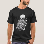 Cute Halloween Skeleton Hugging Black Cat – Cat Lo Tシャツ (正面)