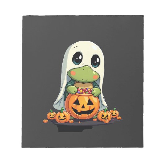 Cute Halloween Turtle Ghost with Candy (5) ノートパッド (正面)