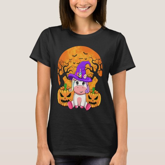 Cute Halloween Witchy Unicorn Halloween Custome Tシャツ (正面)