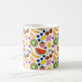 Cute Hand-drawn Doodle Fruits Seamless Pattern コーヒーマグカップ (中央)