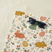 Cute Hand Drawn Spring Bunnies Beach Towel ビーチタオル (インサイチュ)